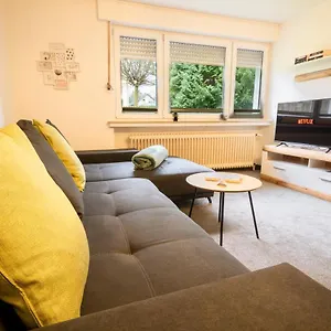 Truth Fuer 3 - Moderne Kueche - Smart Tv - Teppichboden Apartment Dortmund
