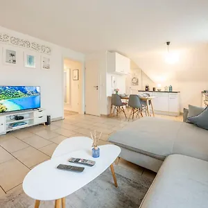 Meerdesign 75qm Helle 3 Zi. Direkt In Der Altstadt Apartment Ladenburg